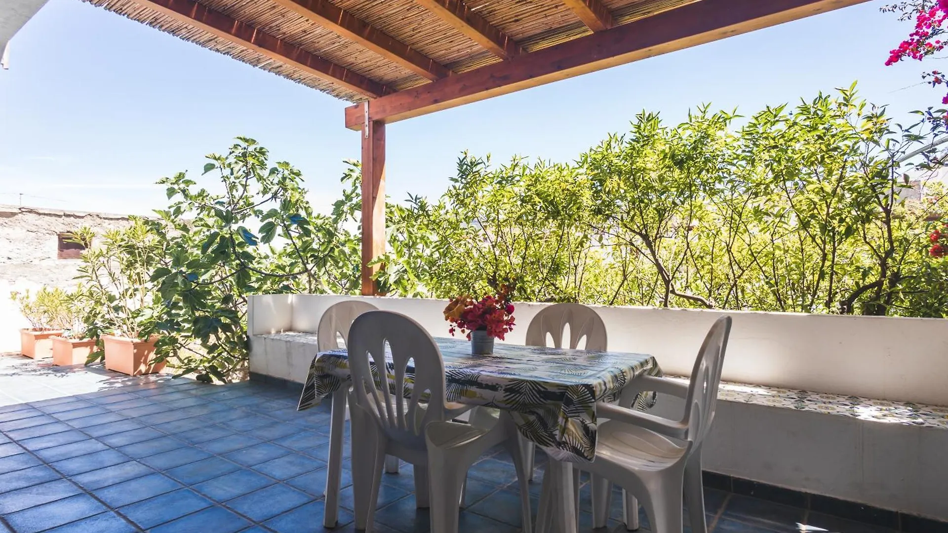 Hotel Residence La Villetta Canneto  Italia