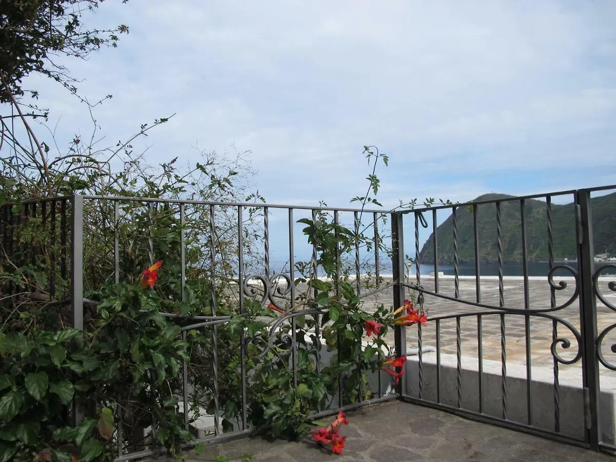 Hotel Residence La Villetta Canneto  Apartahotel Canneto (Lipari)